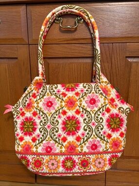Vera Bradley Folkloric (Retired 2012) Pink&Orange Floral Quilted Angle Tote NWOT